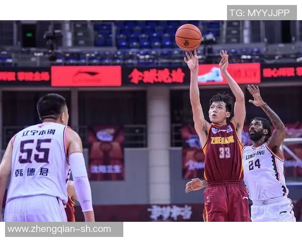 吴前:从青年才俊到篮球明星的成长之路与奋斗历程 吴前:从青年才俊到篮球明星的成长之路与奋斗历程