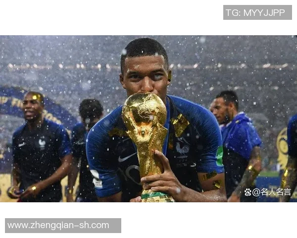 姆巴佩领衔法国队冲击世界杯冠军展现超强实力与团队默契 姆巴佩领衔法国队冲击世界杯冠军展现超强实力与团队默契