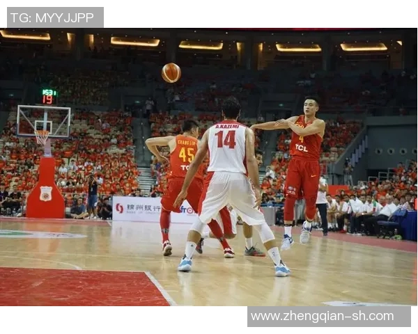 男篮红队与伊朗激战回顾精彩录像全程分析与精彩瞬间盘点 男篮红队与伊朗激战回顾精彩录像全程分析与精彩瞬间盘点