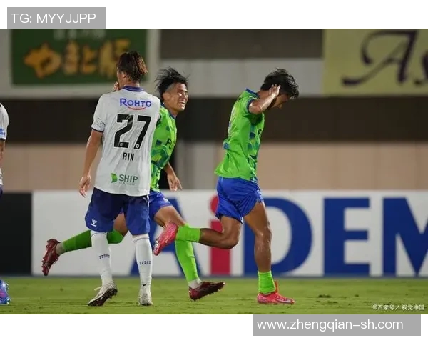 蔚山现代与浦项制铁的巅峰对决展现足球魅力与团队精神