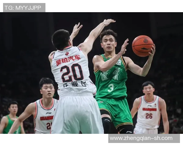 8月15日辽宁队与广东队激战正酣谁将赢得这场篮球巅峰对决 8月15日辽宁队与广东队激战正酣谁将赢得这场篮球巅峰对决